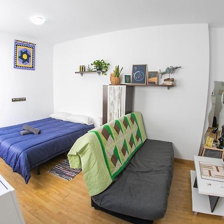 Estudio Cobertizo Apartment Malaga Exterior photo