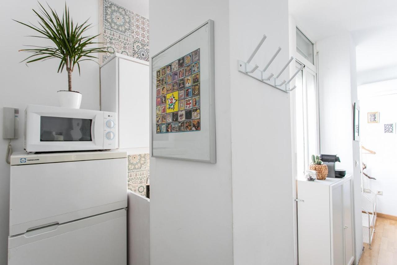Estudio Cobertizo Apartment Malaga Exterior photo